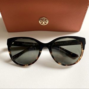 Tory Burch Polarized Sunglasses with case